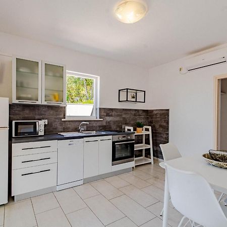 Seaside Apartments With A Swimming Pool Tri Zala, Korcula - 558 Zrnovo 外观 照片