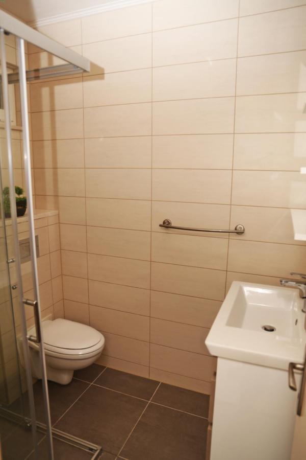 Seaside Apartments With A Swimming Pool Tri Zala, Korcula - 558 Zrnovo 外观 照片