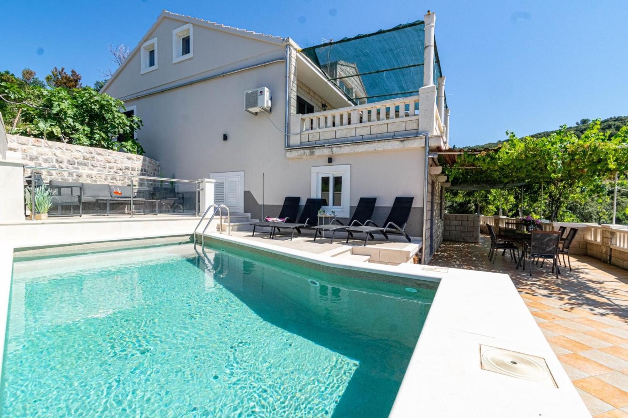 Seaside Apartments With A Swimming Pool Tri Zala, Korcula - 558 Zrnovo 外观 照片